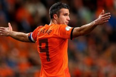 伊萨克离队：纽卡斯尔联队球迷祝福满满，社交媒体温馨告别